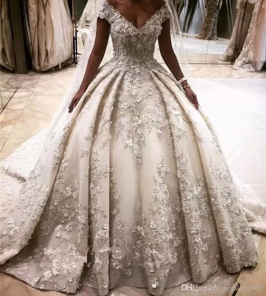 Luxury Ivory Capped Sleeves Designer Wedding Dresses 3D Flower Lace Appliques Puffy Wedding Bridal Gowns Cathedral Train Wedding Gowns