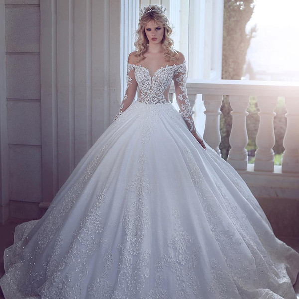 Vintage A Line Layers Wedding Dresses Off Shoulder Long Sleeves Tulle Appliques Fitted Puffy Bridal Gowns BC0325