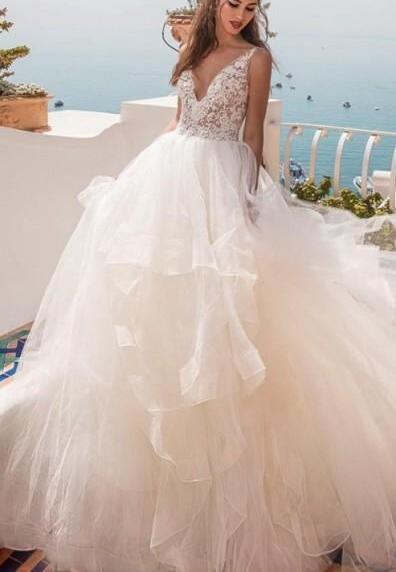 Cheap Cascading Ruffles Designer Wedding Dresses V Neck Layers Puffy Skirts Bridal Gowns Custom Made