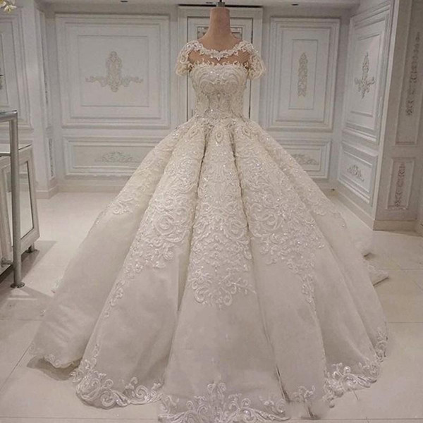 Designer Vestido De Noiva Ball Gown Wedding Dresses Off The Shoulder Cathedral Train Lace Appliques Bridal Gown For Church Custom Made