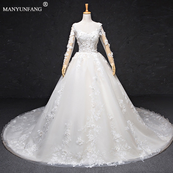 2018 Lace Wedding Dresses Sheer Neck Bow Long Sleeves Beads Lace Up Back Bride Gowns Cathedral Train Vintage Beach Flower Wedding Dress