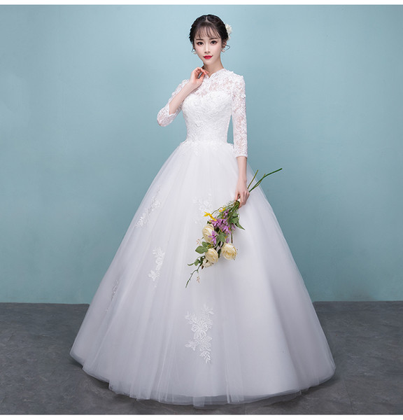 Light main wedding dress 2018 new Hepburn long sleeve winter sen French web celebrity super fairy bride word shoulder woman