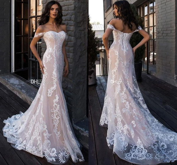 Luxury Blush Pink Off Shoulder Wedding Dress Elegant Lace Appliqued Mermaid Beach Bohemain Plus Size Bridal Gown BC2449