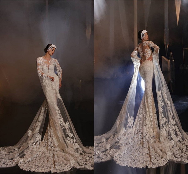 Vintage Lace Appliqued Mermaid Wedding Dress With Poet Long Sleeves Luxury Sheath Sexy Sweep Train Plus Size Bridal Gown