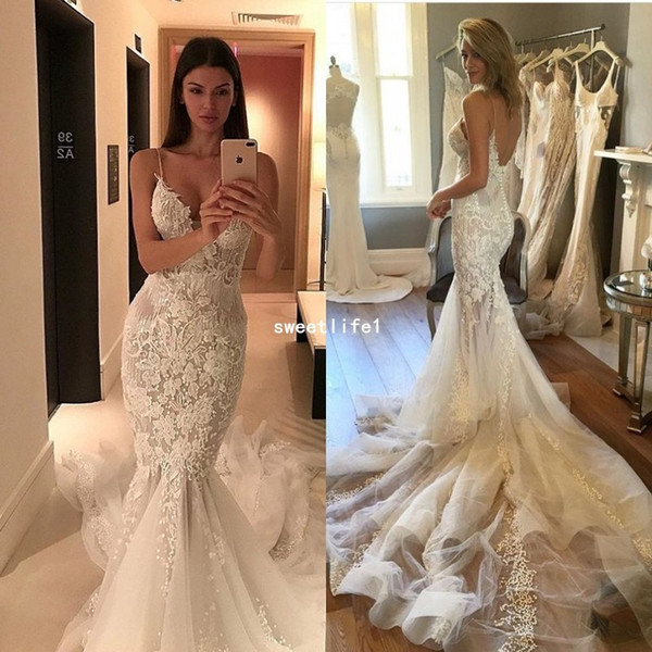 Charming Spaghetti-Strap Mermaid Wedding Dress Lace Zipper Button Tulle Bridal Gowns Bohemian Garden Style Sweep Train Appliques Bridal