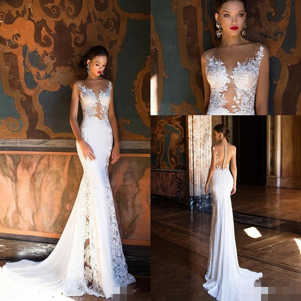 Milla Nova Vintage Crochet Lace Mermaid Castle Wedding Dresses Modest Sheer Back Sweep Train Beach Floral Bridal Wedding Gowns