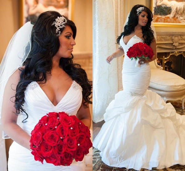 Fashion Plus Size African Sexy Mermaid Wedding Dresses Sweetheart Beaded Crystal Ruched Bridal Gowns