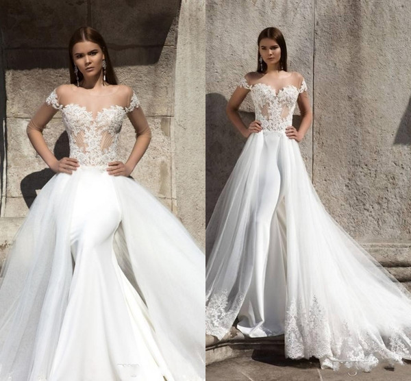 Amazing Tulle Overskirt Mermaid Wedding Dresses With Short Sleeves Sheer Bateau Neck Bridal Gowns Sweep Train Applique Wedding Gowns