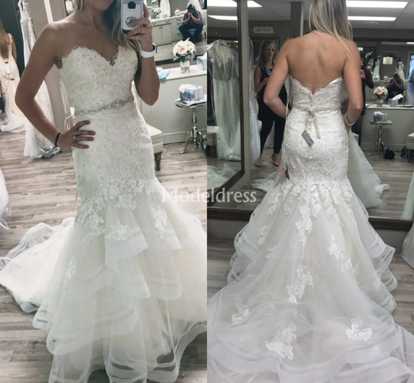 Elegant Mermaid Lace Wedding Dresses New Tiered Backless Sweep Train Castle Chapel Bridal Gowns Appliques Chic Vestidoe De Noiva Custom