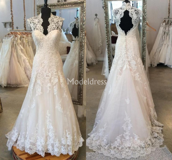 Charming Lace Mermaid Wedding Dresses V-Neck Sweep Train Country Style Castle Bridal Gowns Plus Size Appliques Vestidoe De Noiva Custom