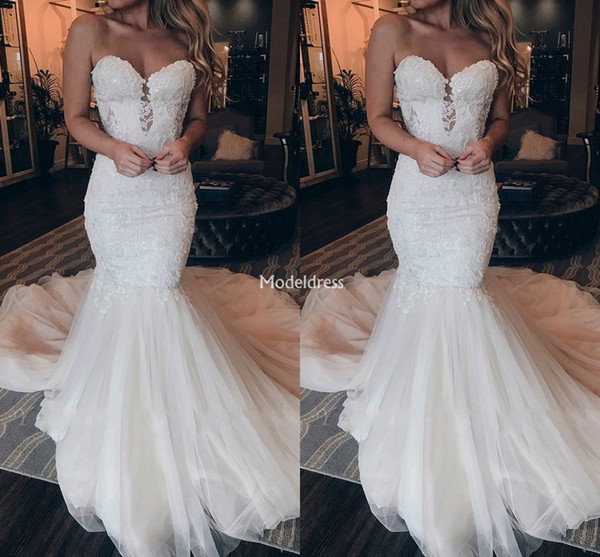 Gorgeous Lace Mermaid Wedding Dresses Strapless Sweep Train Appliques Country Style Bridal Gowns Elegant Garden Vestidoe De Noiva Custom