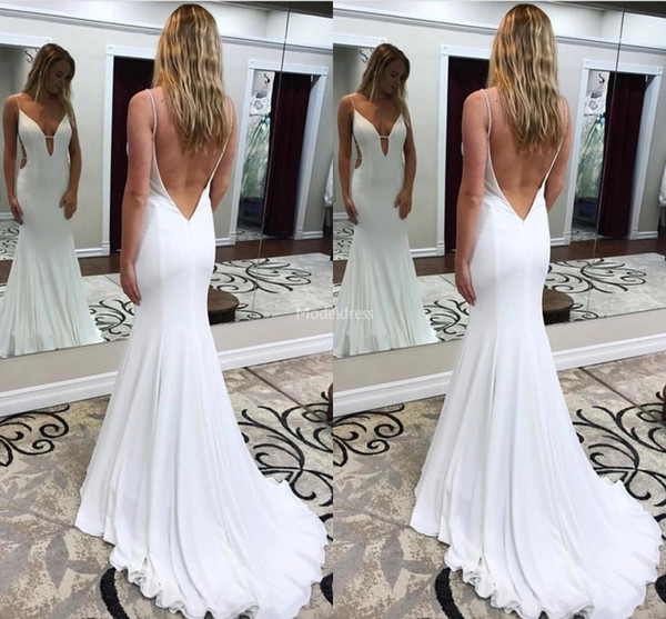 Simple Bohemain Mermaid Wedding Dresses Deep V-Neck Backless Sweep Train Garden Beach Bridal Gown Cheap Church Castle Vestidoe De Noiva