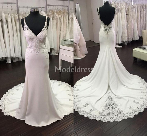Gorgeous Mermaid Lace Wedding Dresses V-Neck Backless Sweep Train Illusion Castle Chapel Bridal Gowns Plus Size Appliques Vestidoe De Noiva