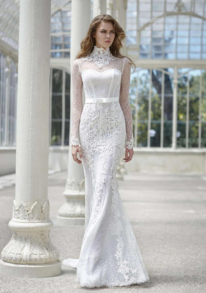 Stunning Lace Mermaid Wedding Dresses Long Sleeves Buttons Back Sweep Train Lace Bridal Gowns European Style Elegant Wedding Dresses