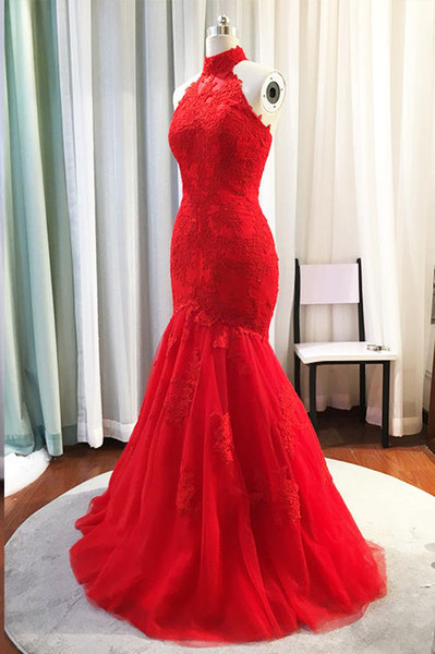 2017 Red Mermaid Wedding Dresses Halter Sleeveless Lace-up Back Pleats Tulle with Floral Applique Lace Bridal Gowns Cheap