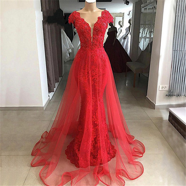 Capped Deep V Neck Red Mermaid Wedding Dresses Lace Appliques Bridal Gown with Tulle Train robe de mariee