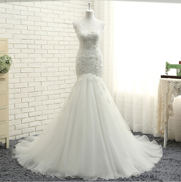 100% Real Photo Custom Made Ivory Lace Mermaid Wedding Dresses New Arrival Lace Up Back Wedding Gowns Sexy V Neck Bride Dress