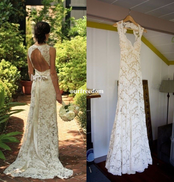 Ivory Champagne Lace Sheath Wedding Dresses Scoop Neck Elegant Garden Sweep Train Sexy Backless Boho Bridal Gown Custom Made