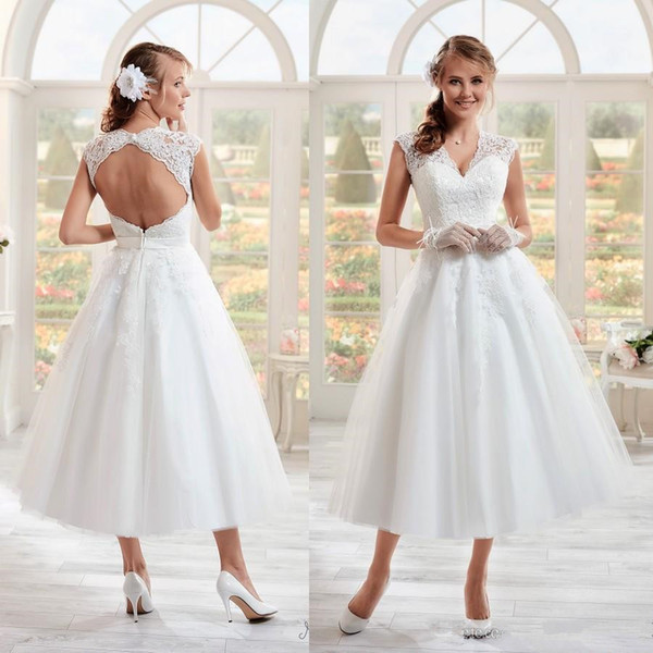 Short Vintage Wedding Dresses New Design Cap Sleeve Backless A-Line Tea Length Tulle Bridal Gowns Vestidos De Noiva Custom Made W610