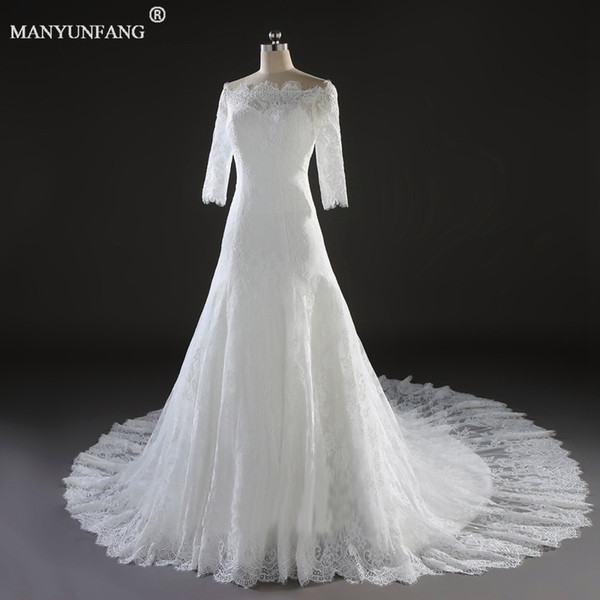 Modest 3 4 Long Sleeve Tulle Wedding Dresses Open Back Vintage Lace Pearls Chapel Train Boat Neck Garden Bobo Bridal Wedding Gowns
