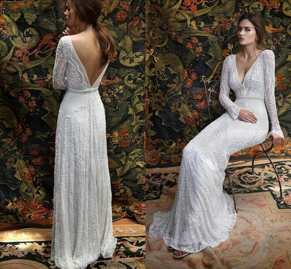 2017 Bohemian Lace Backless Wedding Dresses V neck Long Sleeves Garden Beach Bridal Gowns Fairy Sweep Train 1970s Hippie Boho Wedding BA3663