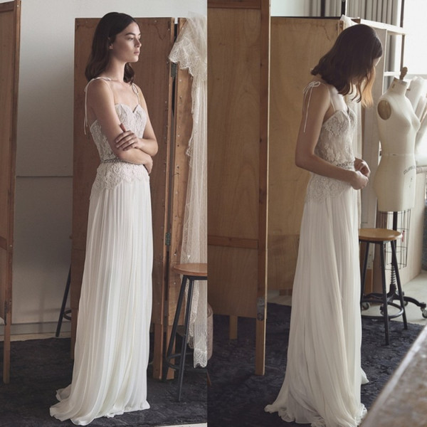 Lihi Hod Boho Wedding Dresses Lace Beaded Spaghetti Neckline Appliques Bridal Gowns Sleeveless Chiffon Beach Wedding Dress Plus Size