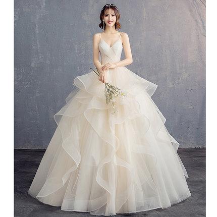 The main wedding dress new bride wedding gown sling V collar Peng Peng skirt is thin and uneven autumn winter [suspender] [c