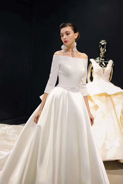 Charming Off Shoulder Women Wedding Dresses 3/4 Long Sleeves Satin Bridal Dresses Formal Chapel Train Wedding Gowns for Sexy Big Girls