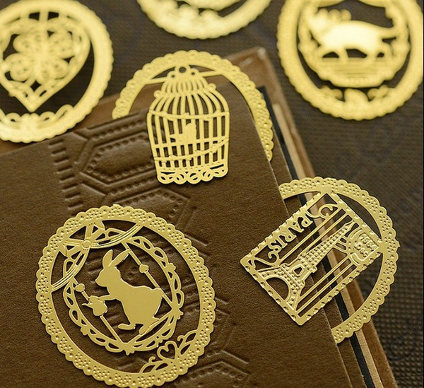 Cute 18K gold-plated bookmarks Cute Kawaii Gold Metal Bookmark Bookmarks Paper clip for book Korean Stationery Vintage Key Feather Angel