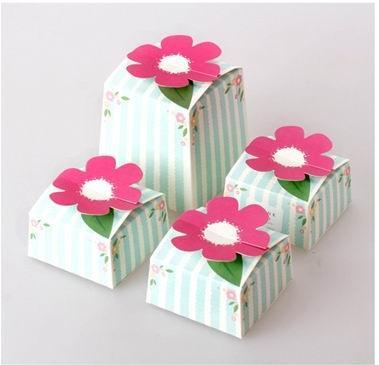 50pcs Pink Flower Wedding Favor Boxes Chocolate Box Candy Boxes Wedding Gift Boxes Paper Boxes Free Shipping