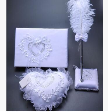 2017 Hot sell Europe and America wedding products 3 sets of creativering pillow + sign book + feather pen