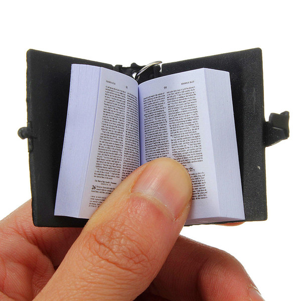 2018 Cute Mini English HOLY BIBLE Keychains Religious Christian Jesus Cross Keyrings Women Bag Gift Souvenirs