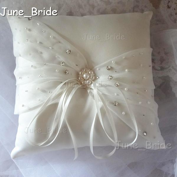 Elegant Delicate Crystal Beaded Bridal Ring Pillow Ivory Satin Organza Wedding Ceremony Ring Pillows with Ribbons High Quality New Arrival