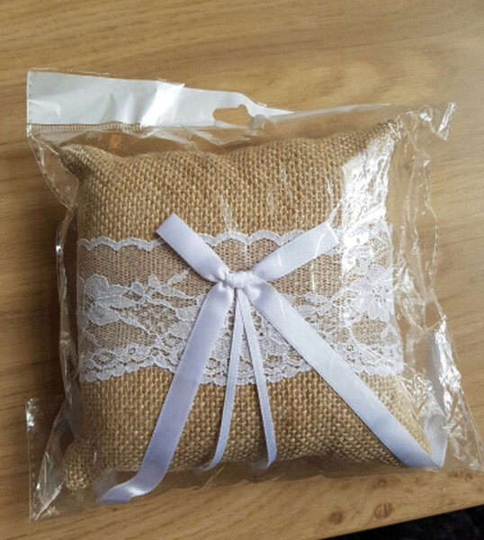 15*15cm Burlap Linen Rustic Wedding Ring Pillow Cushion Ring Holder Cushion - Lace Bow Flower for Wedding Ceremony Wedding Supplies