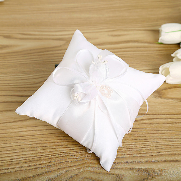 JaneVini 15*15CM Romantic Bridal Wedding Ring Pillow Ceremony Jute With Pearls White Flower Ring Pillow Cushion Bridal Wedding Supplies