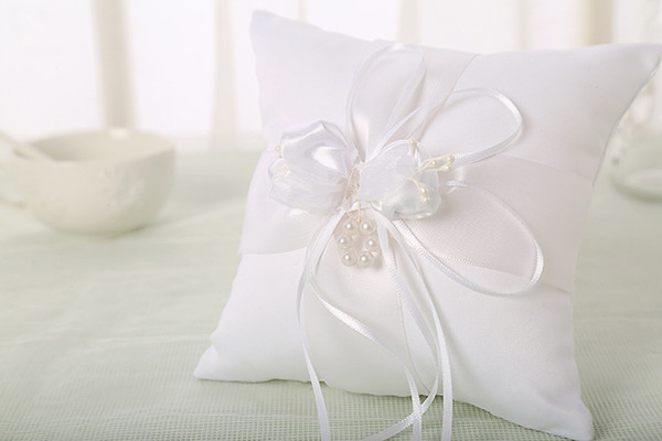 High Quality Square Wedding Ring Pillows Cheap Sale Rhinestone Beaded Ring Pillow Wedding Supplier Favors