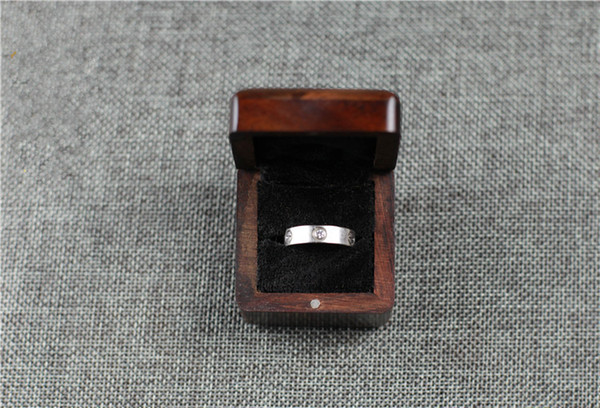 2019 New Wooden Jewelry Ring Box Wedding Small Jewelry Wood Box Bracelet Delicate Wooden Pendant Box