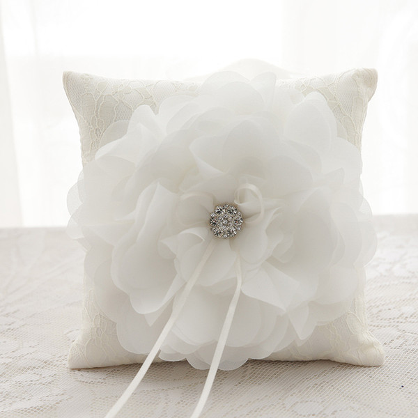 New Arrival Wedding Ring Holder Satin Lace Ring Pillow Beige with Flower and Rhinestone Decoration Bridal Accessories