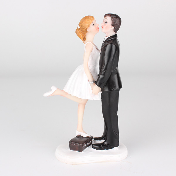 kiss Wedding Cake Topper Bridal Supply bride groom couple cheap Wedding Events Decorations Wedding Dolls