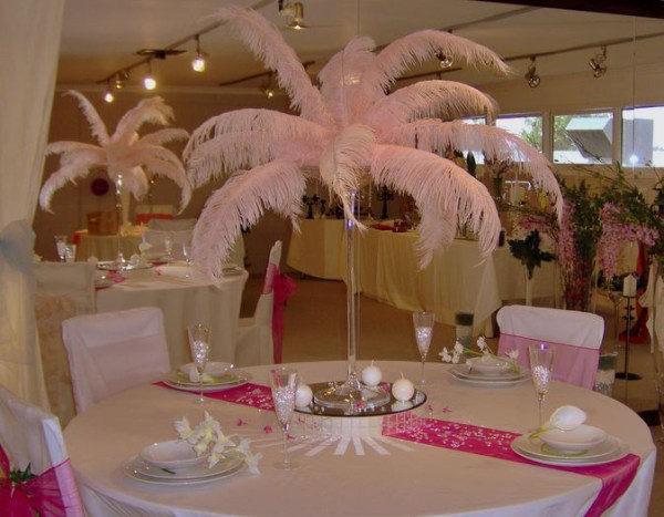 New Arrival Best Selling Ostrich Feathers Wedding Table Decoration Special Gifts For Party Table Centerpiece