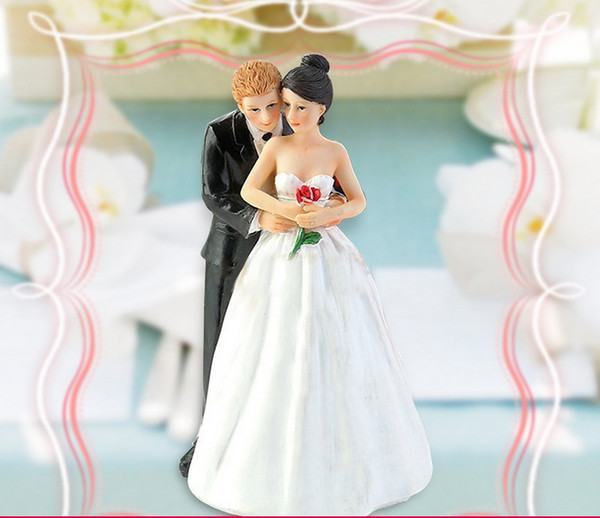 Cake Toppers 2016 Custom Personalized Hug Bride And Groom Silhouette Wedding Cake Topper Western-Style Wedding Ceremonies Cake Dolls Painted