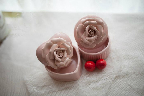 Candy Colors Round Heart-shaped Flower Cover Procelain Favor Holders Gift Boxes Jewelry Boxes Pink Red Purple Ceramic Gift Box Favor Holder