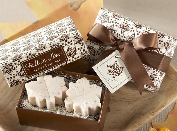 20pcs Maple Leaf Soap For Wedding Party Return Gift Small Gift Soap Birthday Souvenirs Gift Favor In Europe And America Creative Maple Soap