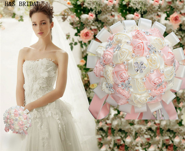 Beautiful light pink bridal bridesmaid flower luxury rhinestone ribbon wedding bouquet with pearl Artificial rose hot sale