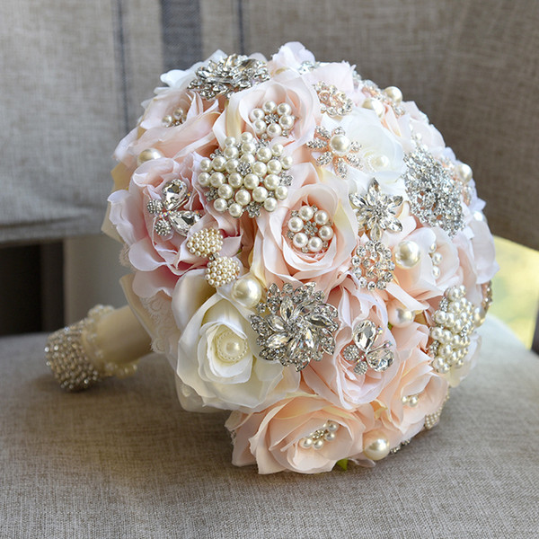 European Style Bridal Bouqets High Quality Wedding Bouquet 25*25cm Sparkling Crystal with Pearls Eye Catching wedding accessories