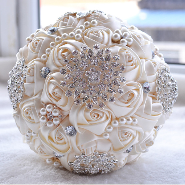 18CM Luxury Ivory Silk Rose Wedding Flowers Crystal Brooch Bridal Holding Flowers Tassel Full Diamond Stitch Wedding Bouquet CPA1547