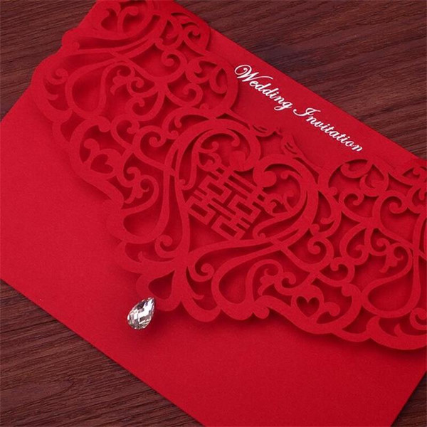 Vintage Chinese Style Hollow Out Wedding Invitations Creative Brides Couples Cards Red Cover Foil Stamping Chic Bridal Card