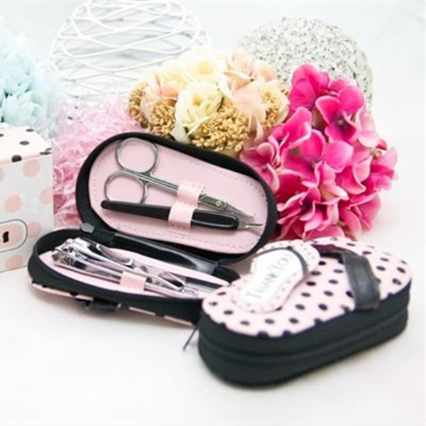 lastest fashion Vouge cute pink 'Pink Polka Purse' slippers manicure sets pedicure for wedding bridal/festival party Decoration