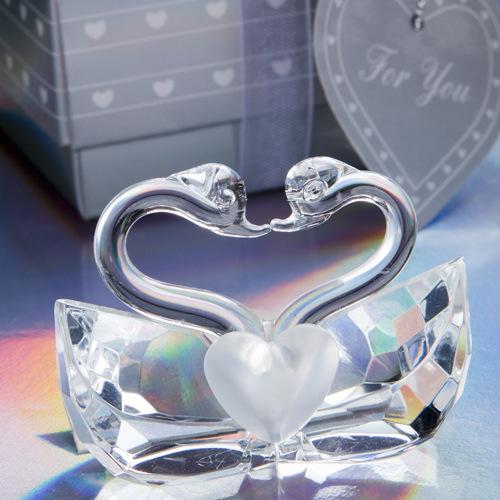 New Romantic Wedding Favors and Gift K5 Crystal Kissing Swans Figurines Bridal Shower Favor Crystal Swan KCA1125
