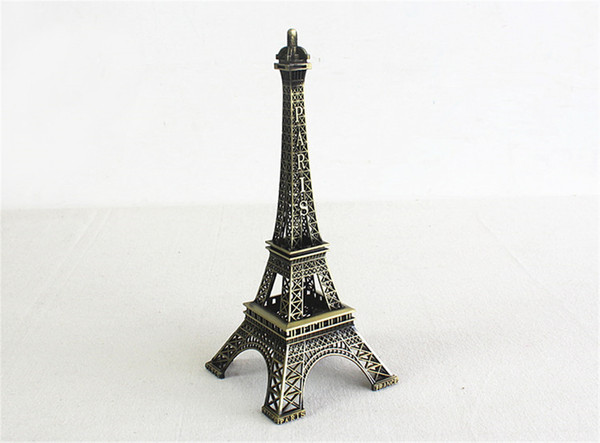 Vintage decoration for home world famous tower in Paris Metal building model gifts craft ornaments desktop Decoration